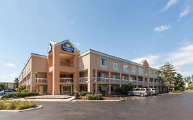 Days Inn Warren Mi